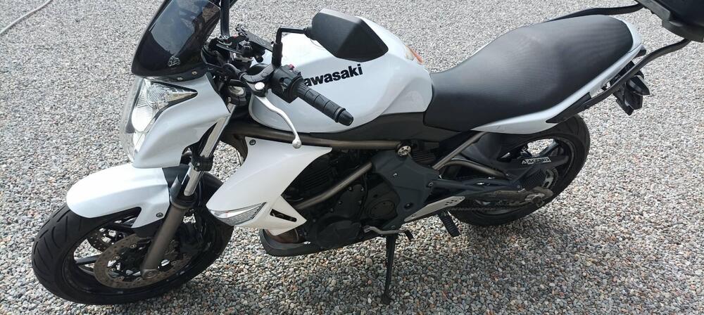 Kawasaki ER-6N (2009 - 11) (2)