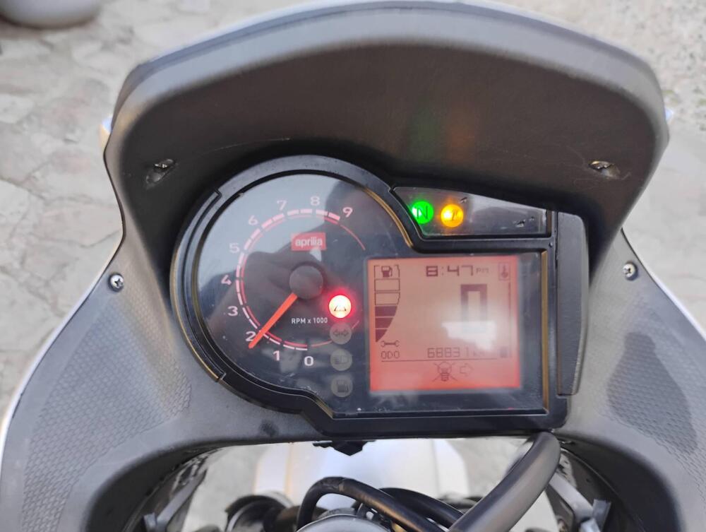 Aprilia Pegaso 650 Strada (2005 - 11) (8)