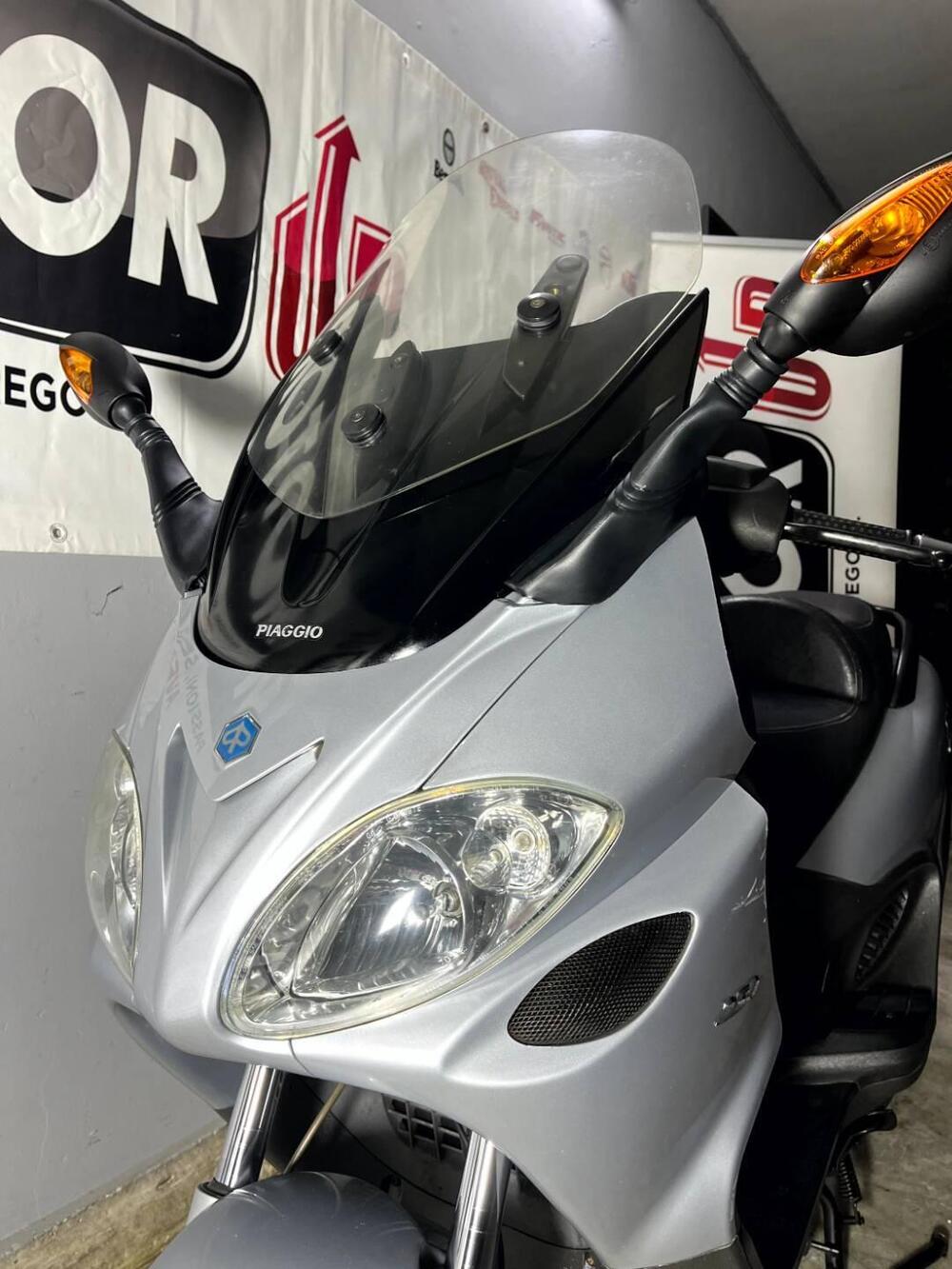 Piaggio X9 250 Evolution (14)