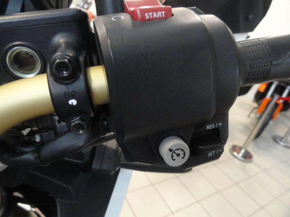 Honda Africa Twin CRF 1100L Adventure Sports (2020 - 21) (11)