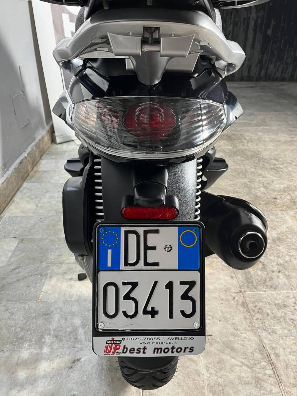 Piaggio Beverly 250 i.e. (2004 - 06) (8)