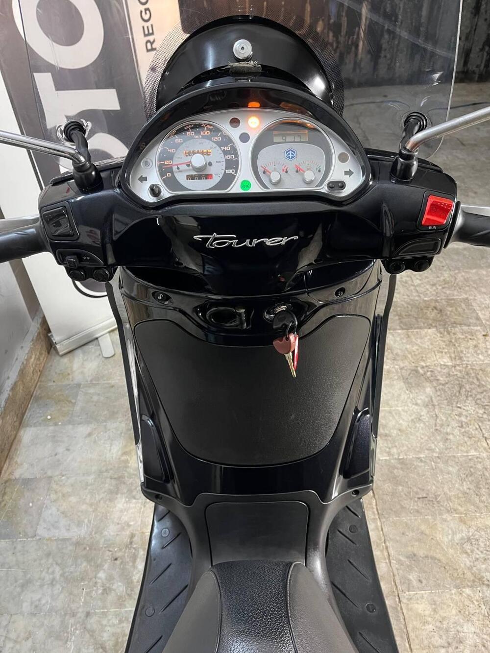 Piaggio Beverly 250 i.e. (2004 - 06) (10)