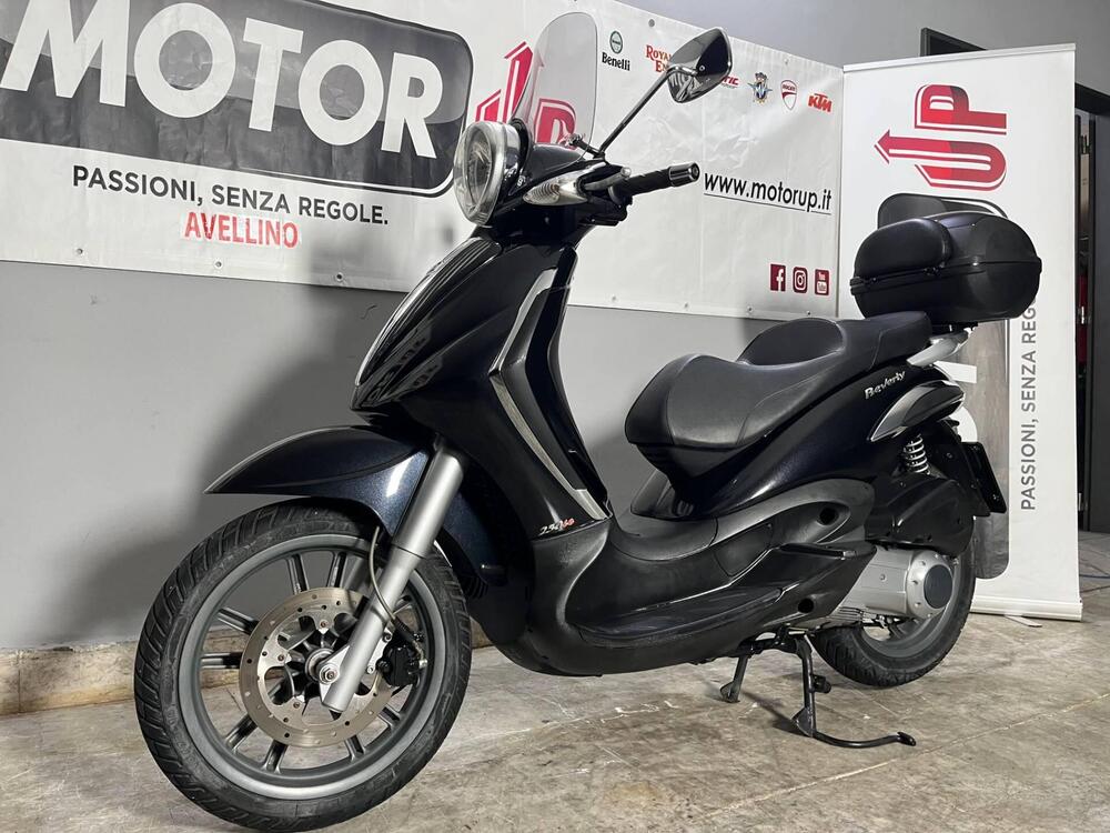 Piaggio Beverly 250 i.e. (2004 - 06) (12)