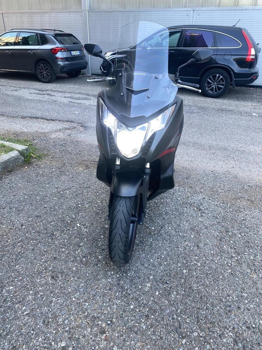 Honda Integra 750 DCT ABS (2014 - 15) (4)