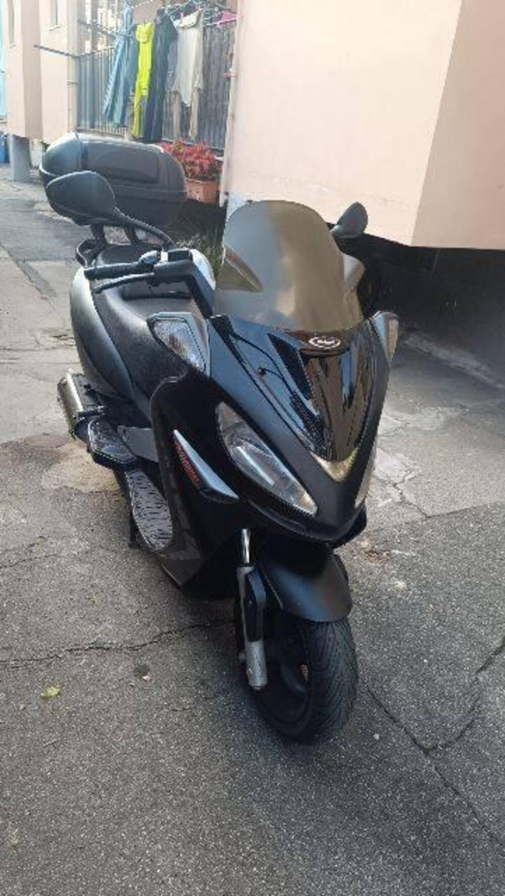 Malaguti Madison 250 RS (2003 - 04) (2)