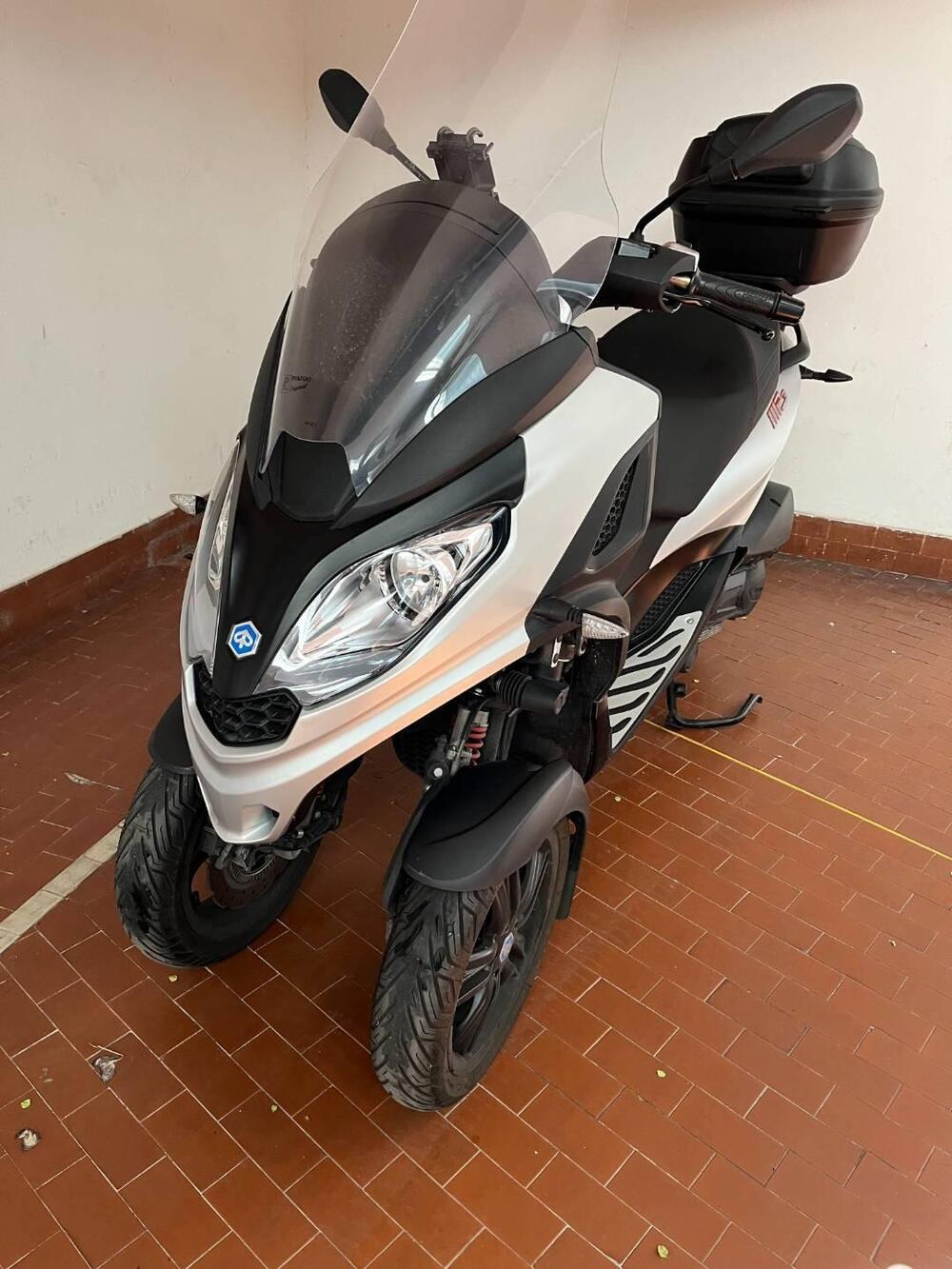 Piaggio MP3 300 ABS Hpe (2021 - 24) (16)