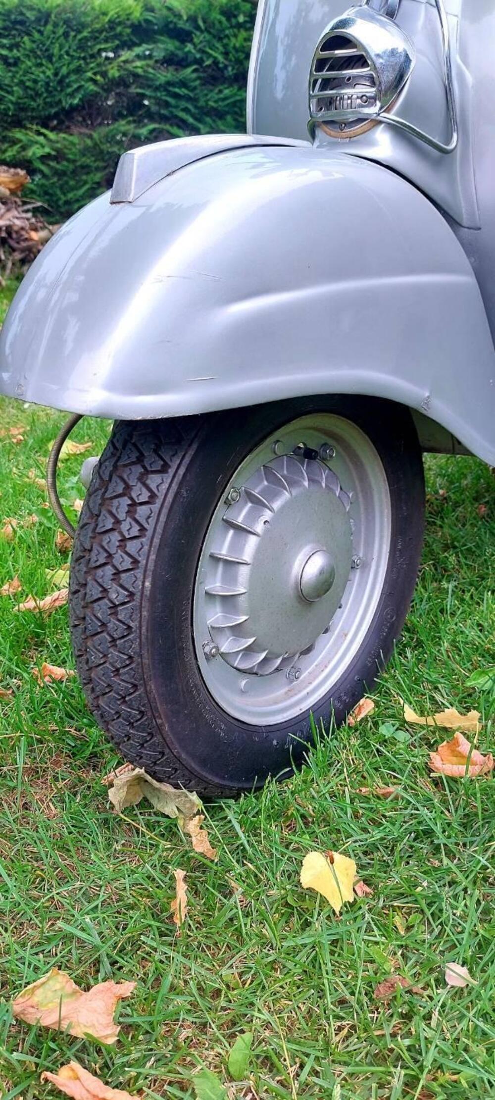 Piaggio Vespa 150 sprint veloce  (2)