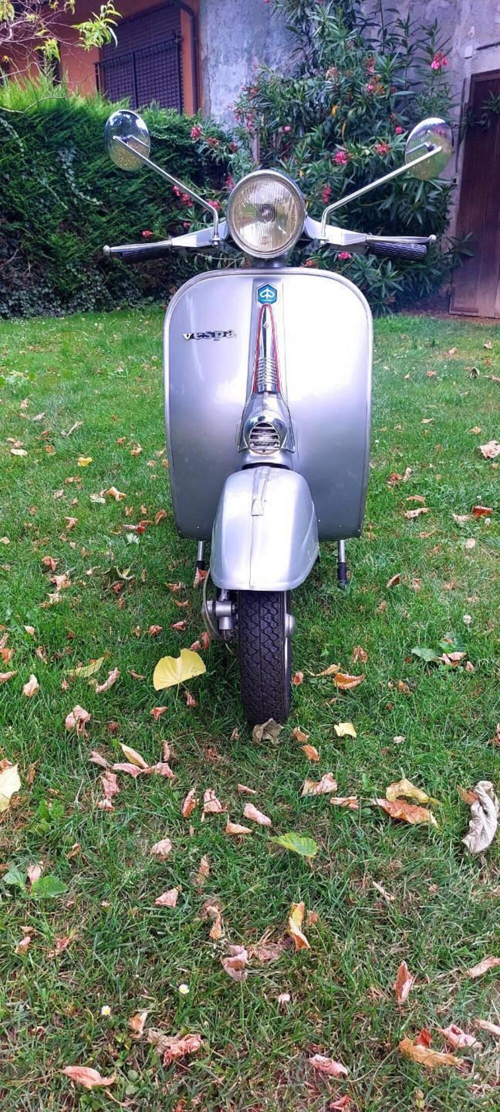 Piaggio Vespa 150 sprint veloce  (4)