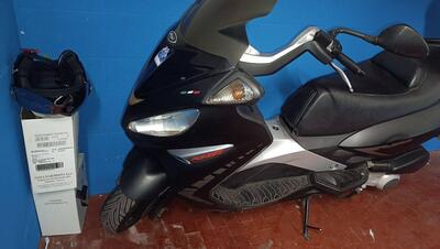 Malaguti Madison 250 RS (2003 - 04) usata