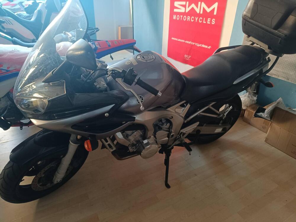 Yamaha FZ6 (2004 - 07)