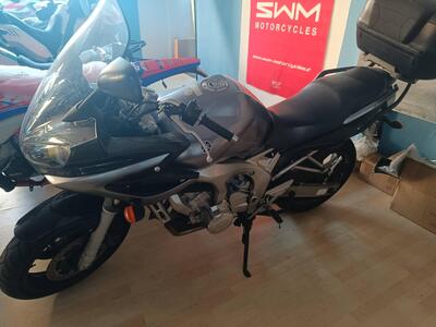 Yamaha FZ6 (2004 - 07) usata