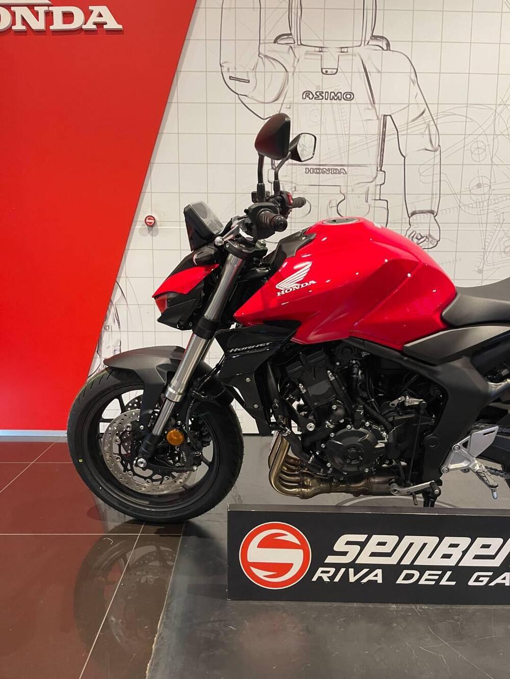 Honda CB 1000 Hornet (2025 - 26) (6)