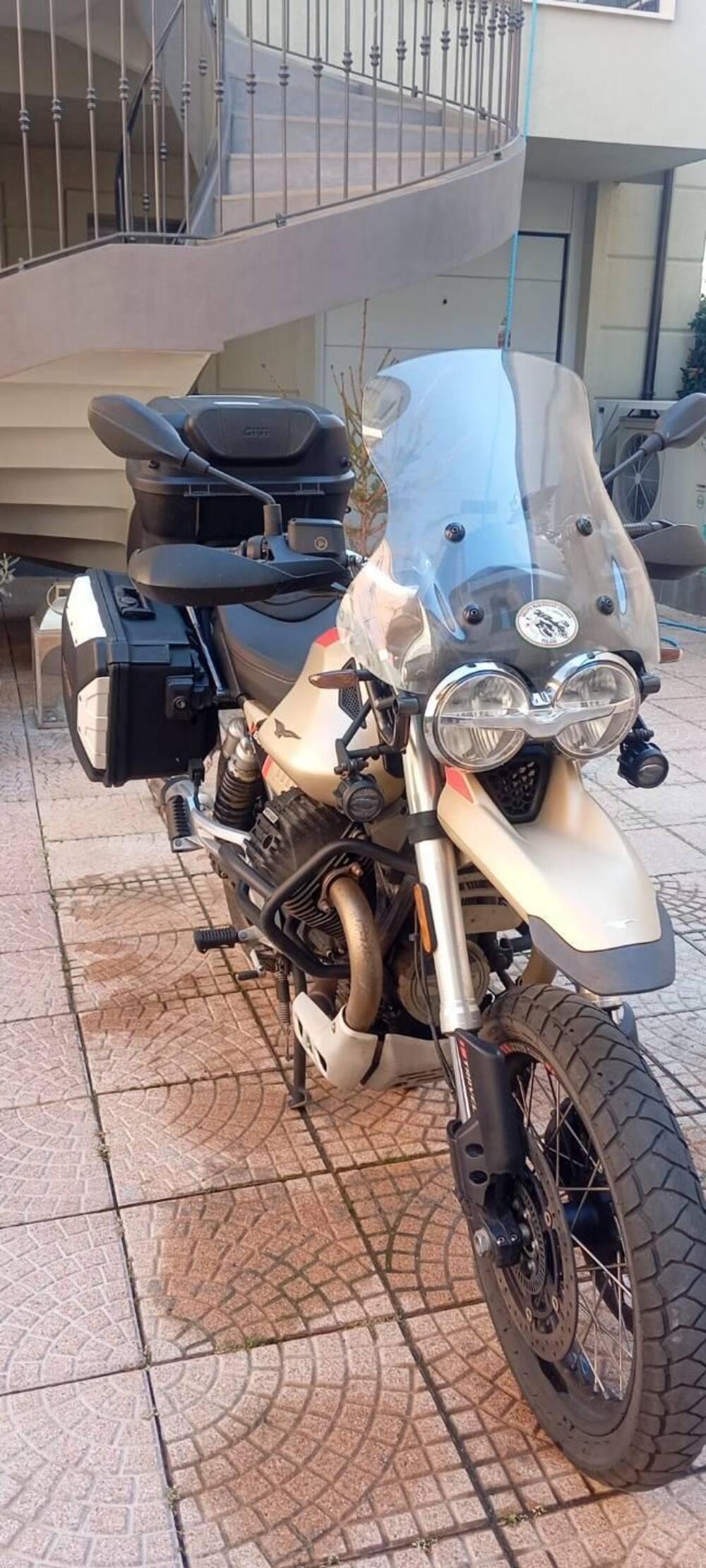 Moto Guzzi V85 TT (2019 - 20) (9)