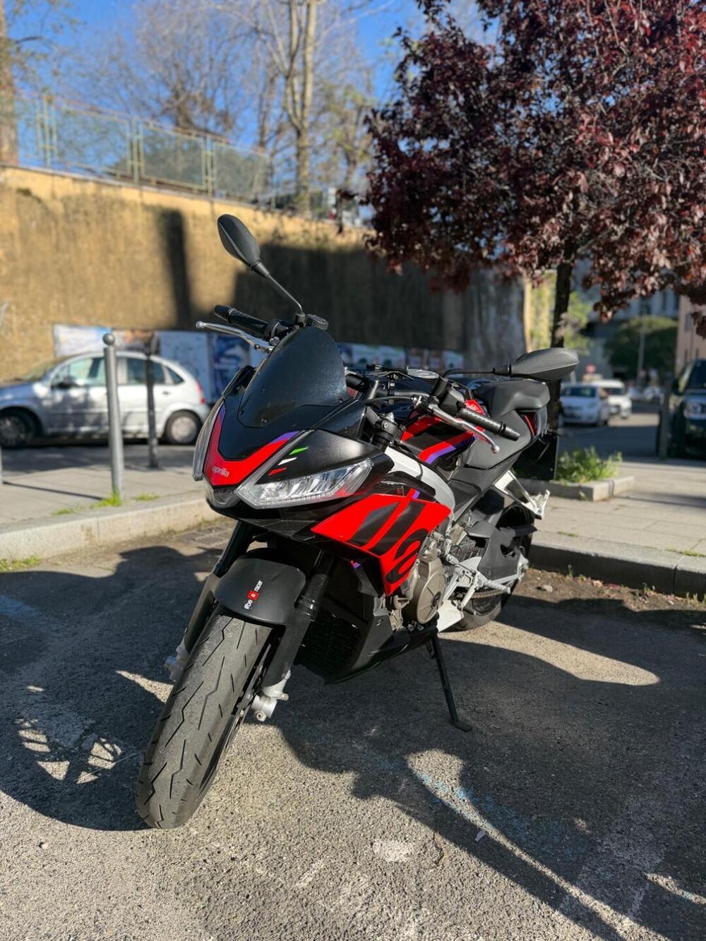Aprilia Tuono 660 Factory (2022 - 24) (2)