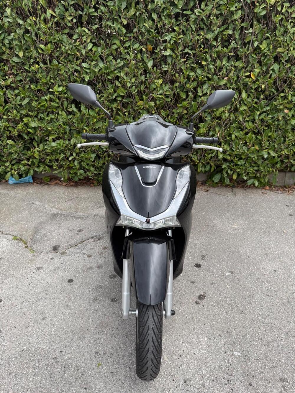 Honda SH 125i (2020 - 23) (6)