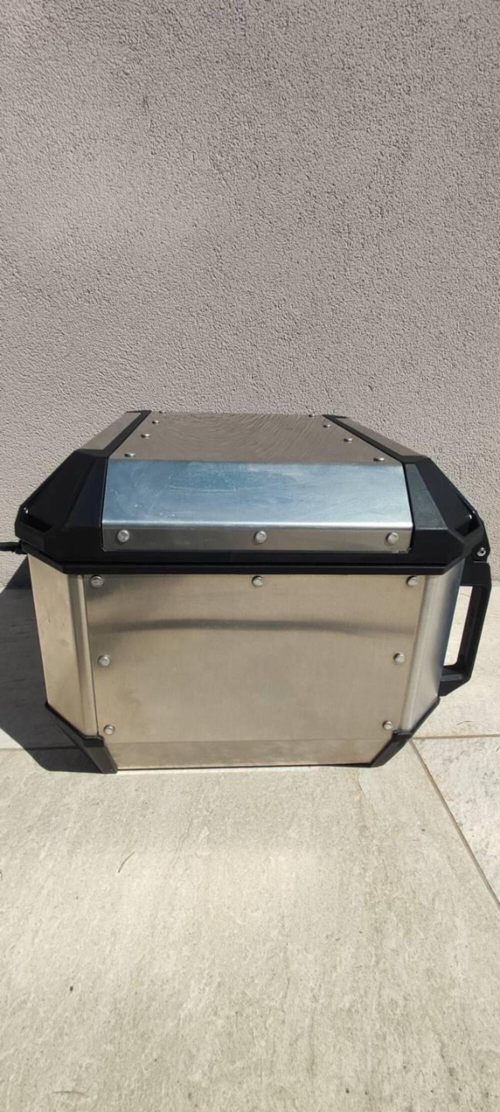 Bauletto Givi Trekker Alaska per BMW GS 1300 (3)