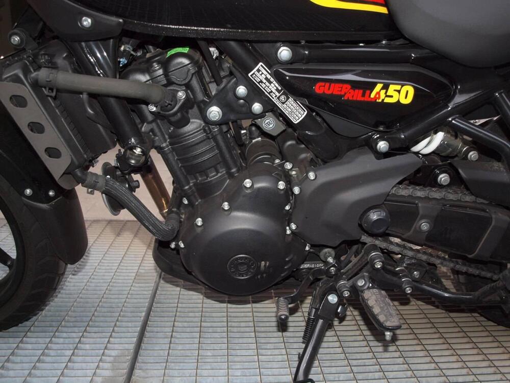 Royal Enfield Guerrilla 450 (2024 - 26) (8)