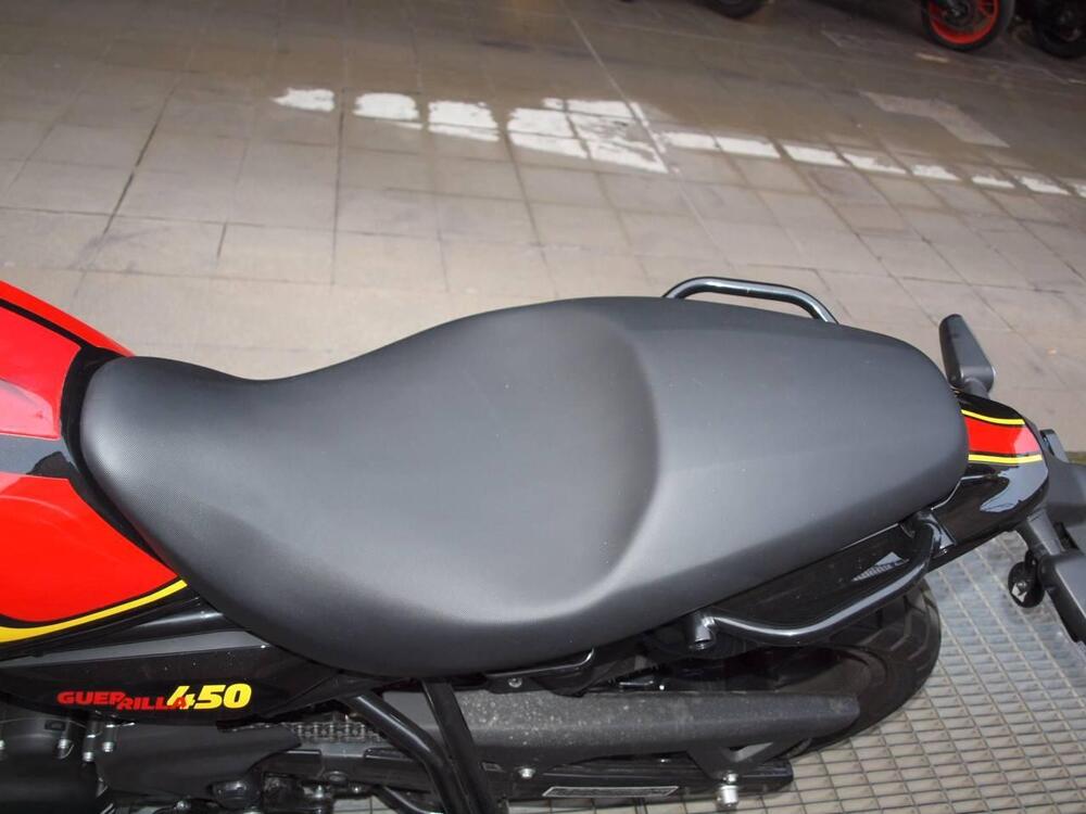 Royal Enfield Guerrilla 450 (2024 - 26) (10)