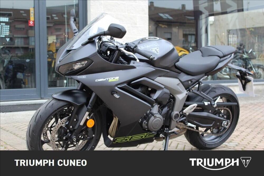Triumph Daytona 660 (2024 - 26) (8)