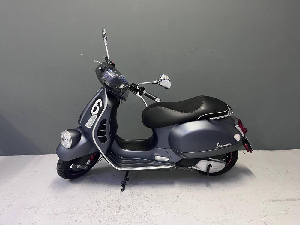 Vespa GTS 300 Hpe (2021 - 22) (2)