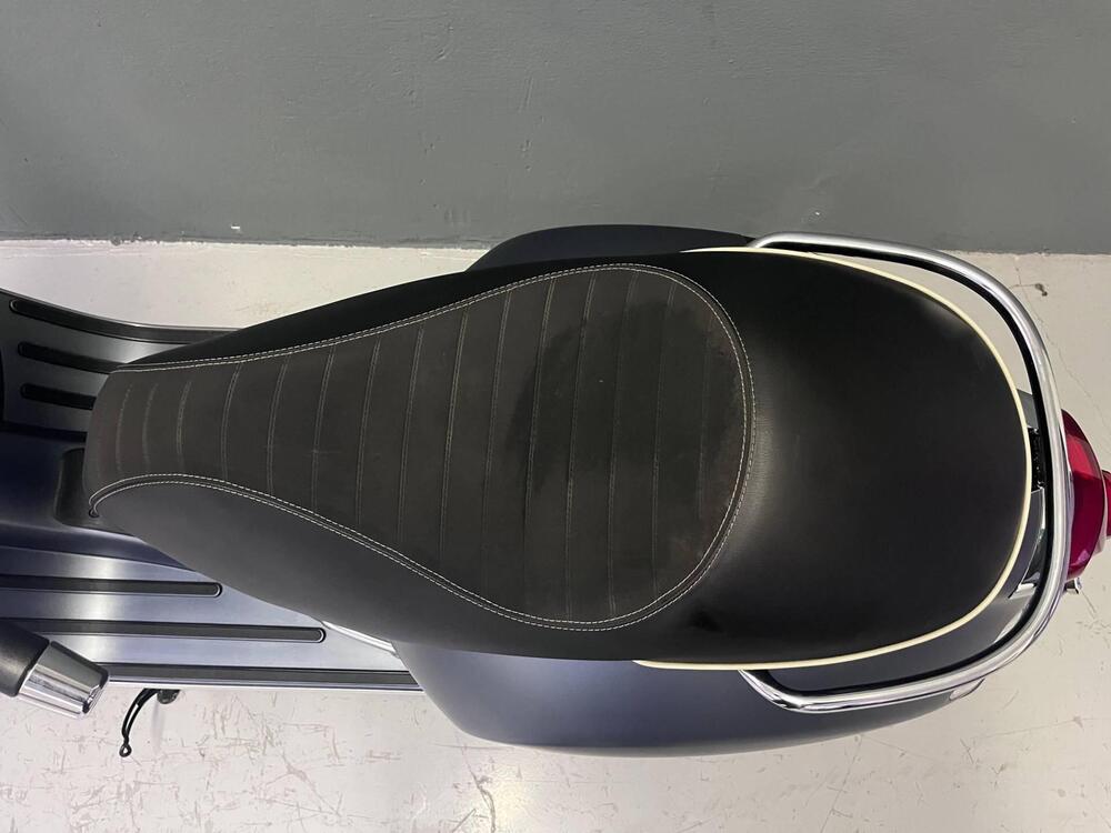 Vespa GTS 300 Hpe (2021 - 22) (7)