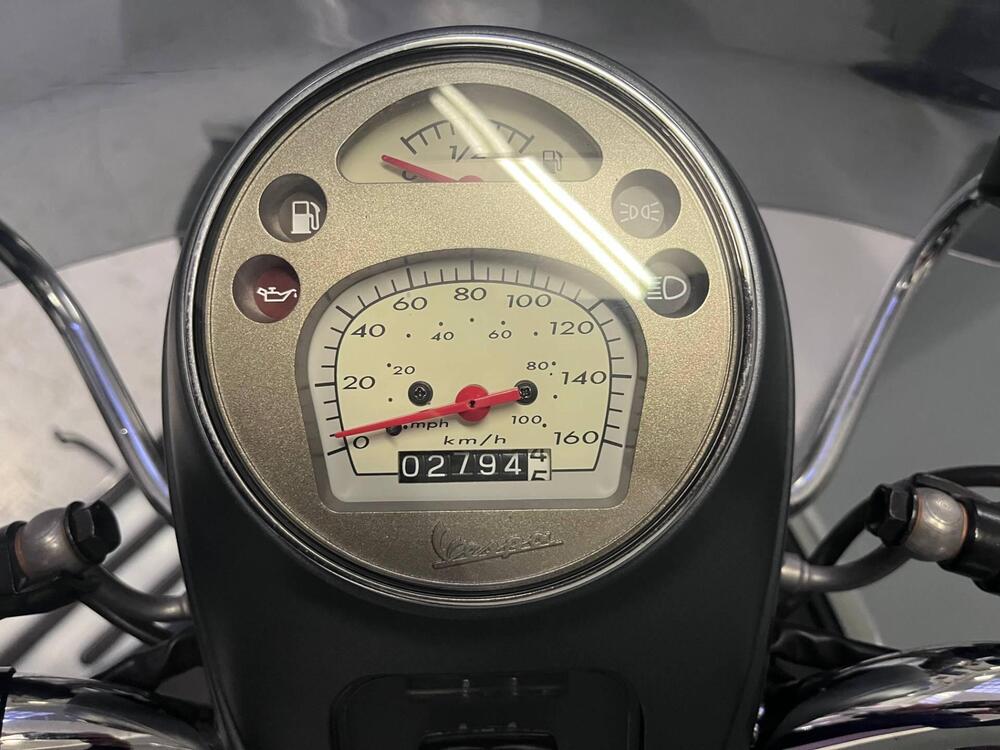 Vespa GTS 300 Hpe (2021 - 22) (9)