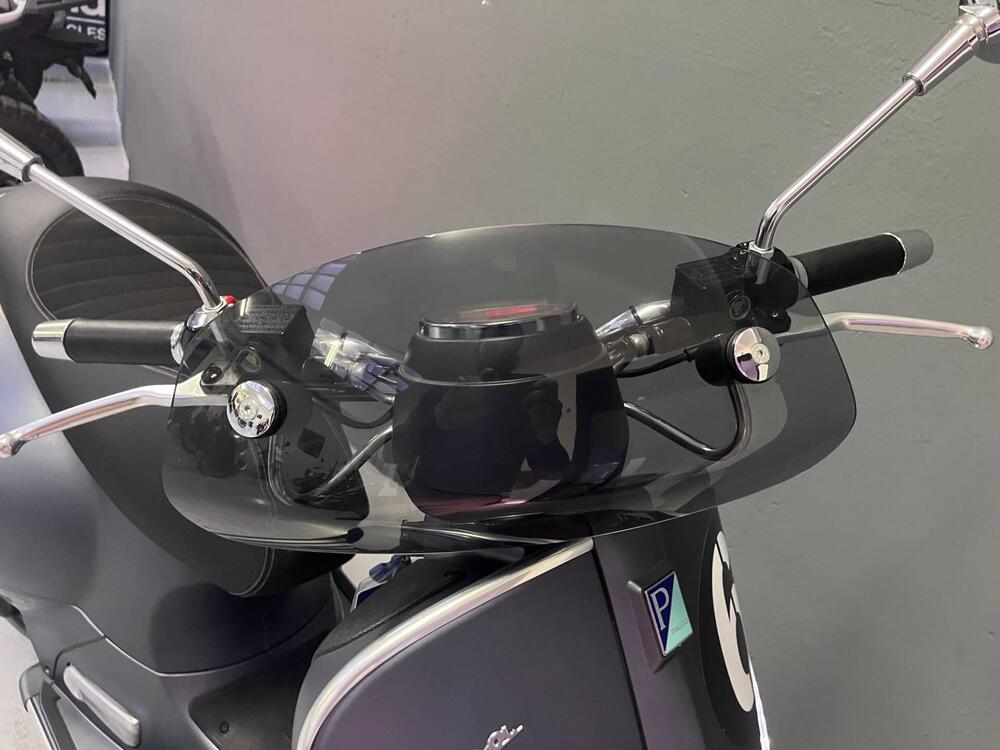 Vespa GTS 300 Hpe (2021 - 22) (13)