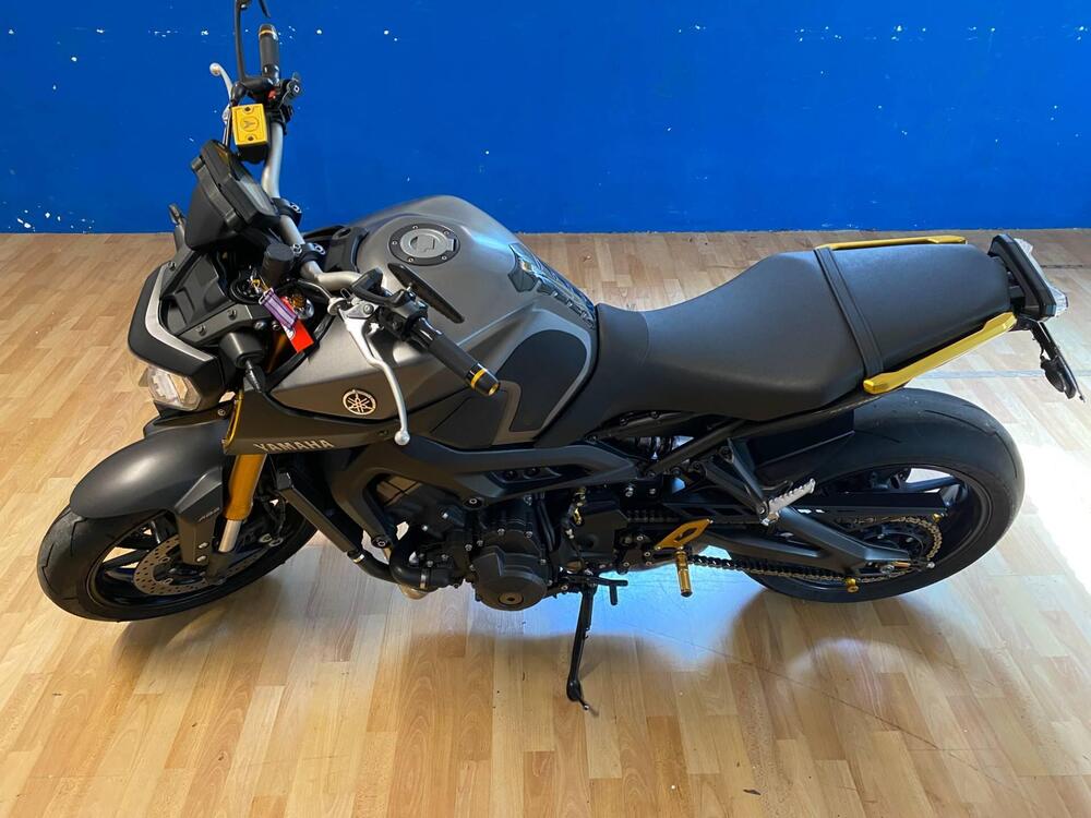 Yamaha MT-09 ABS (2016) (15)
