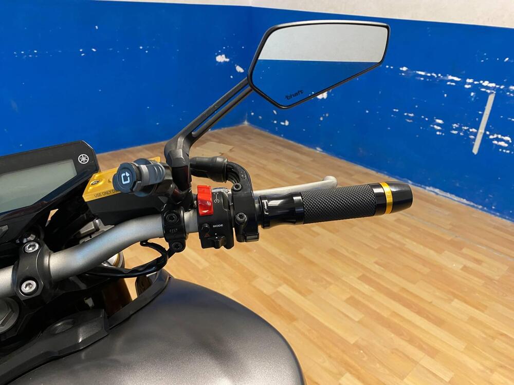 Yamaha MT-09 ABS (2016) (11)