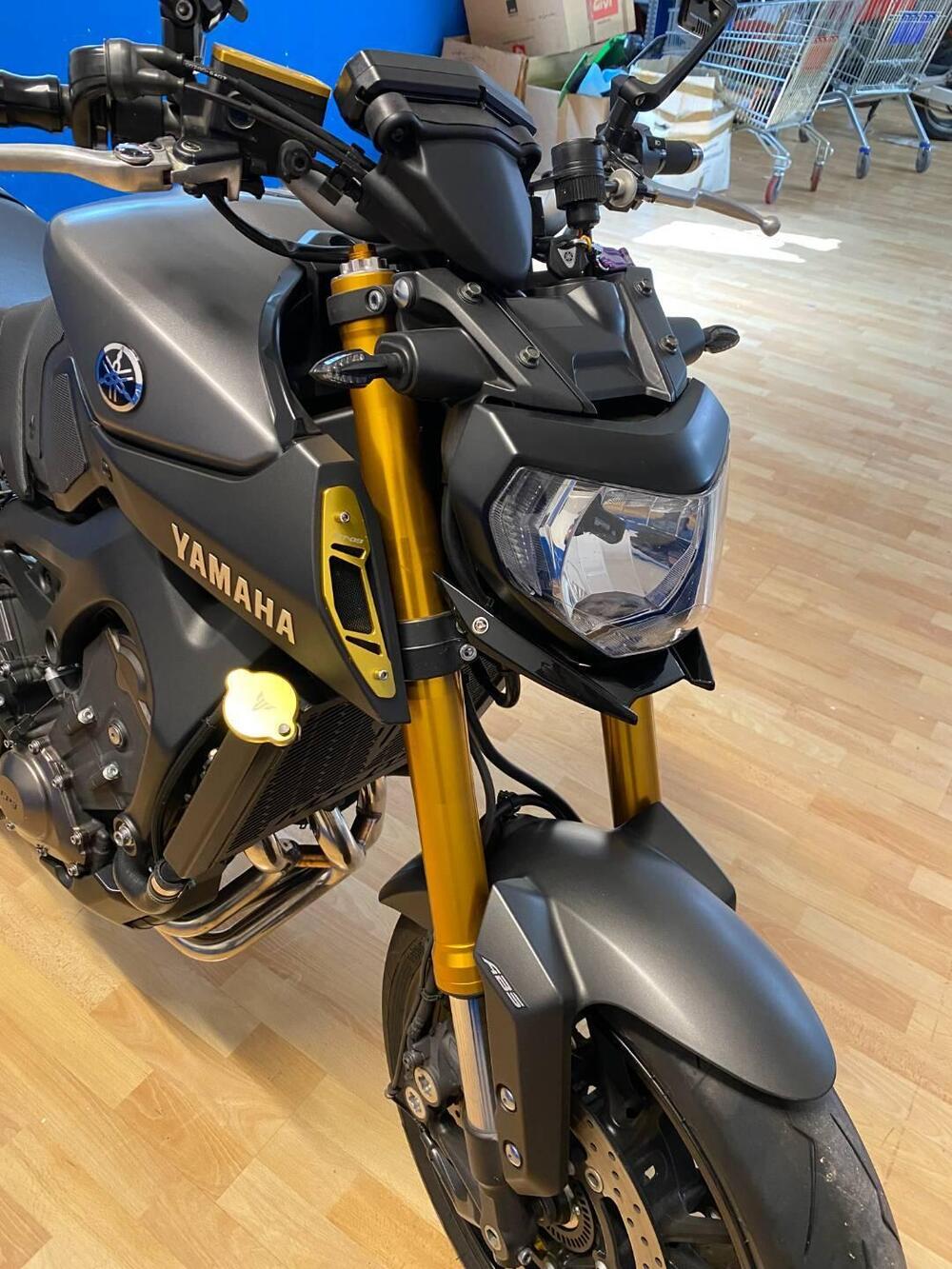 Yamaha MT-09 ABS (2016) (13)