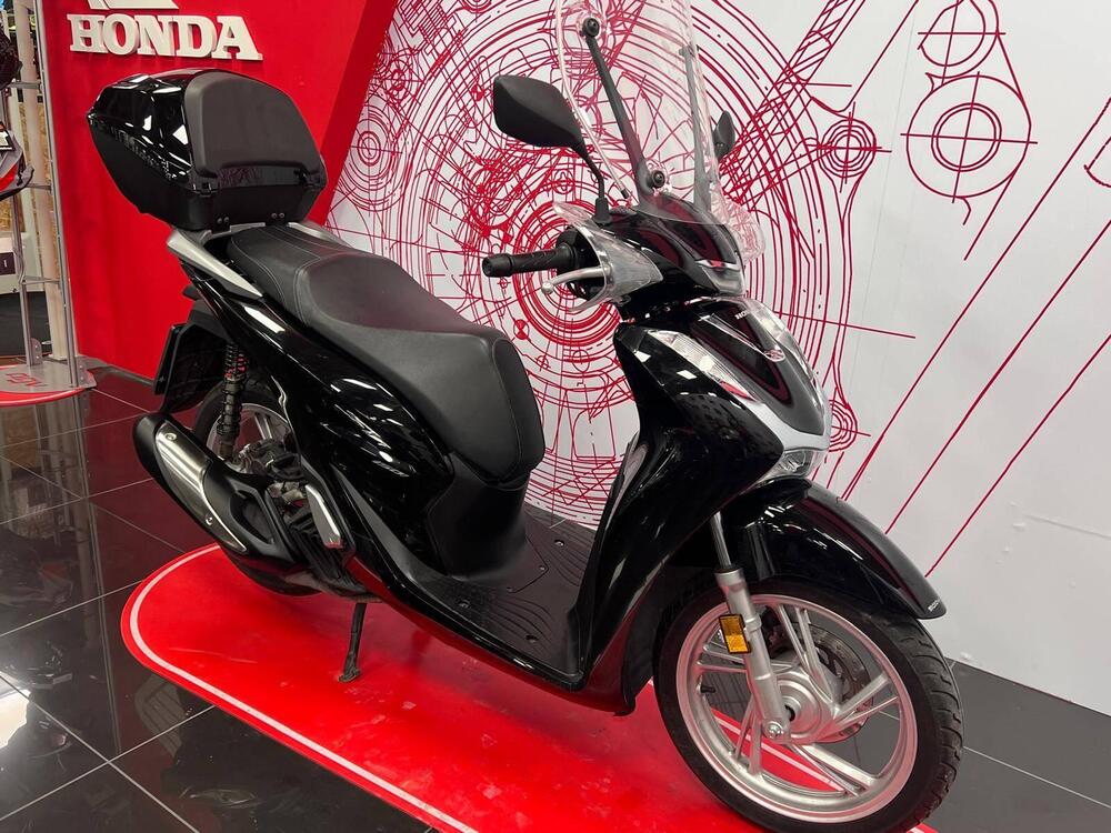 Honda SH 150i (2020 - 23) (2)