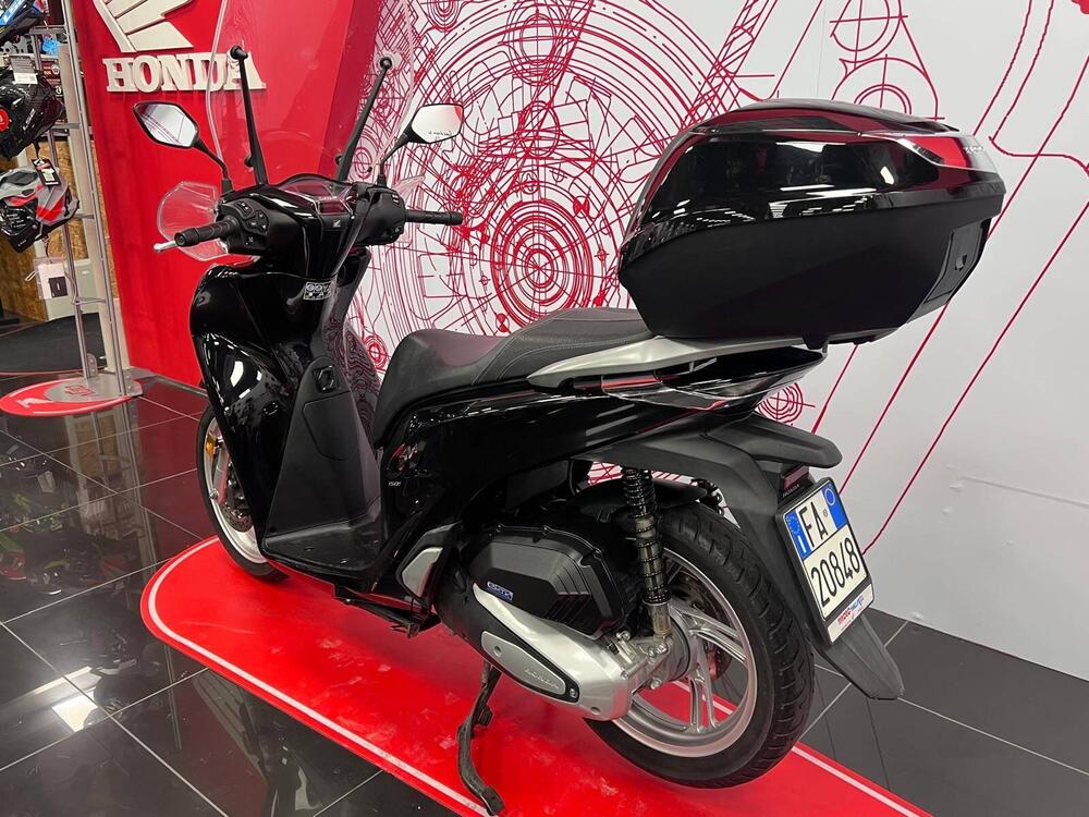 Honda SH 150i (2020 - 23) (6)
