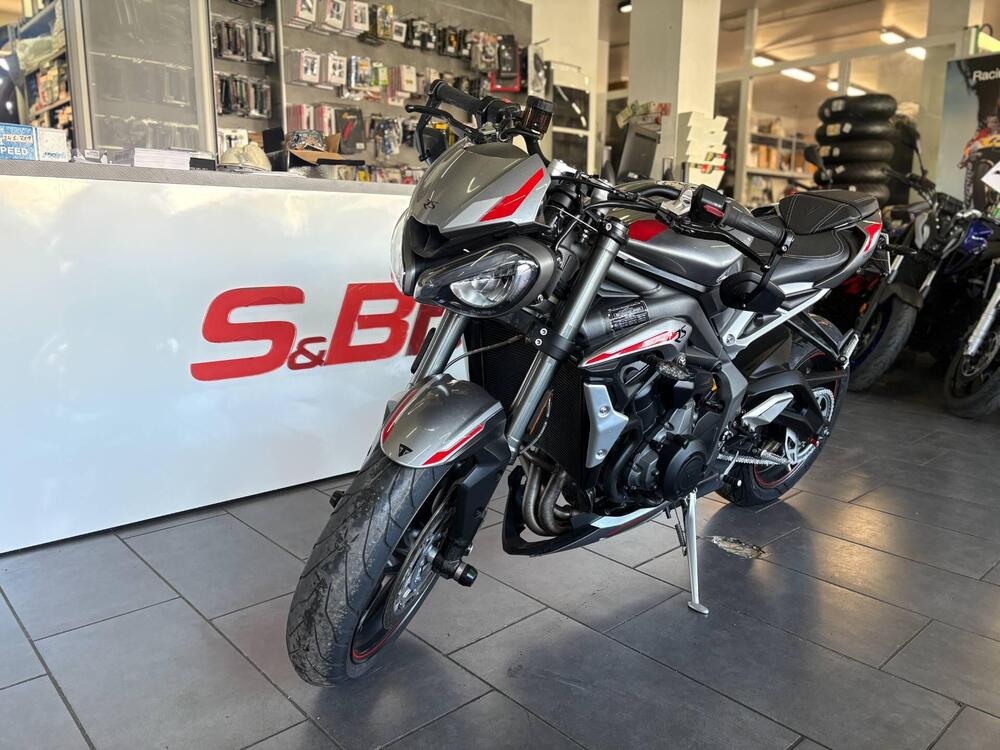 Triumph Street Triple RS (2020 - 22) (2)