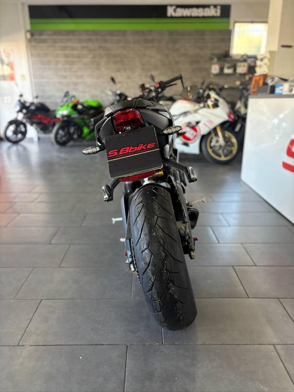 Triumph Street Triple RS (2020 - 22) (4)