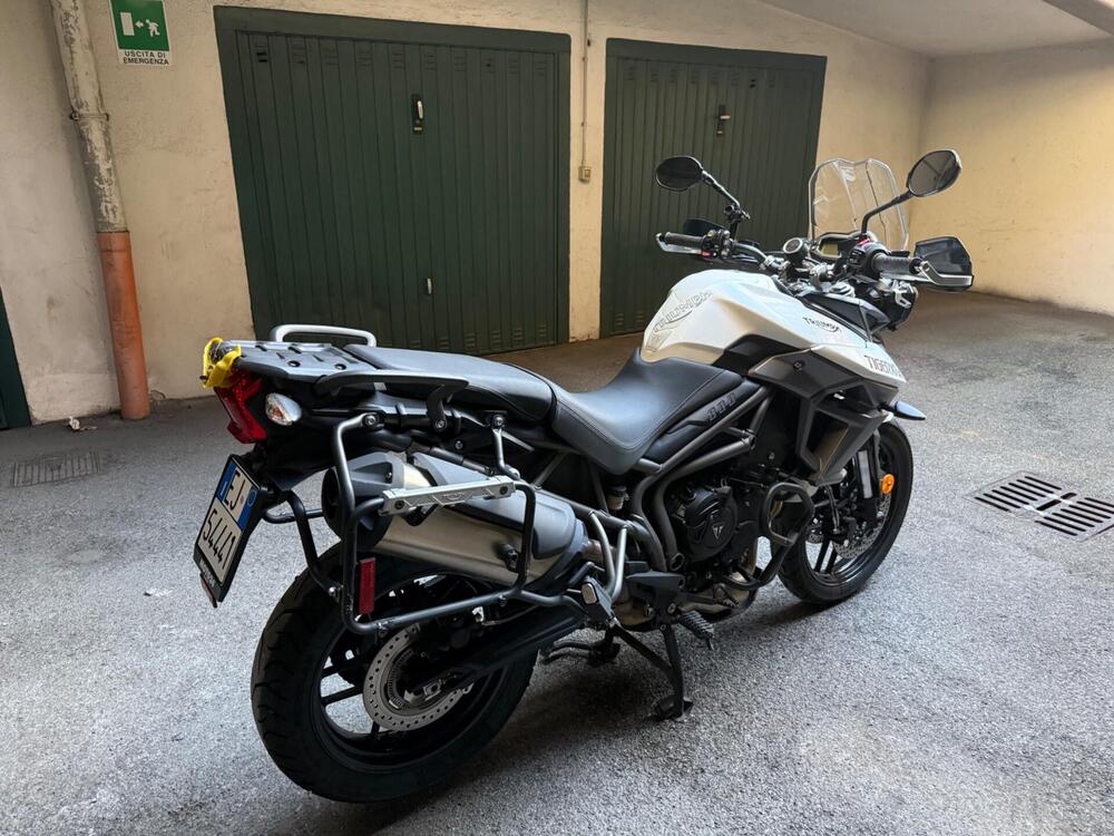 Triumph Tiger 800 XR (2017 - 18) (6)