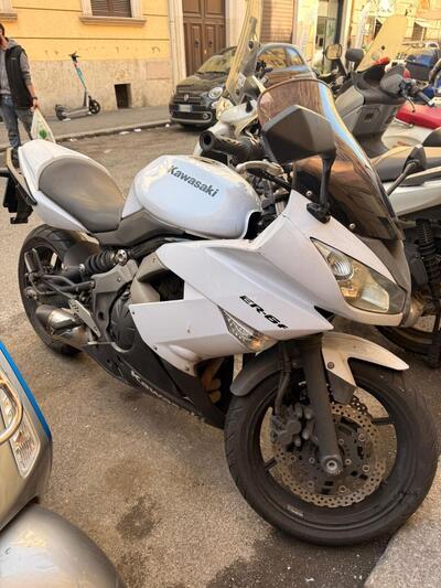 Kawasaki ER-6F (2009 - 11) usata