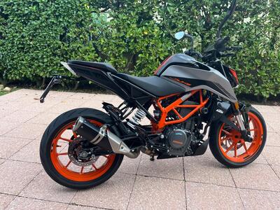 KTM 390 Duke (2021 - 23) usata