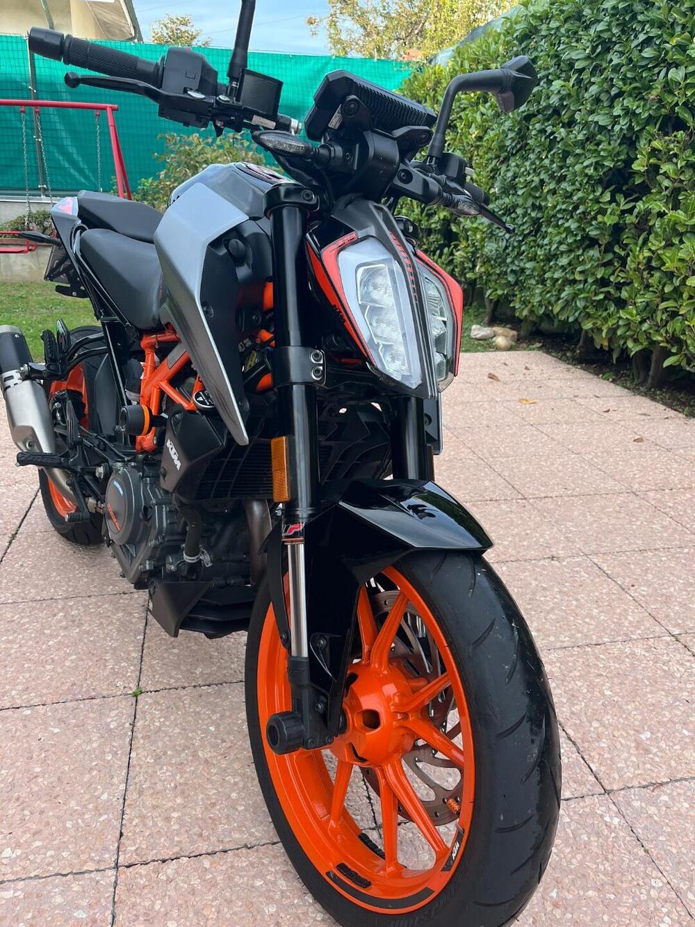KTM 390 Duke (2021 - 23) (2)