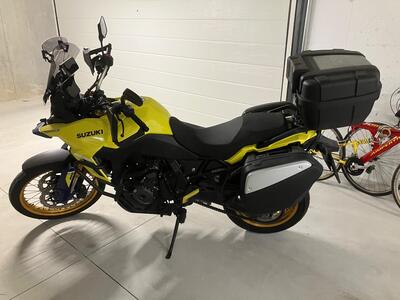 Suzuki V-Strom 800DE (2023 - 24) usata