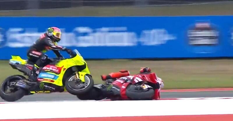 MotoGP 2026. GP delle Americhe. Long lap penalty per Marc M&aacute;rquez, per l'incidente con Di Giannantonio: "Sono entrato in Direzione gara e ho detto 'ho sbagliato, penalizzatemi'" [VIDEO]