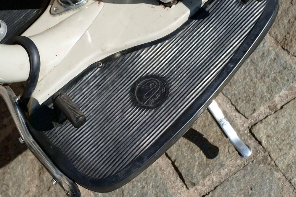 Motom DELFINO 160 (10)