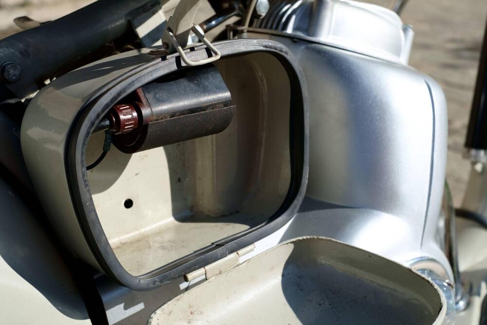 Motom DELFINO 160 (13)