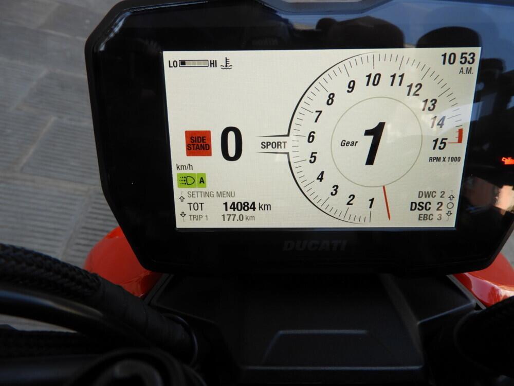 Ducati Streetfighter V4 1100 S (2021 - 22) (9)
