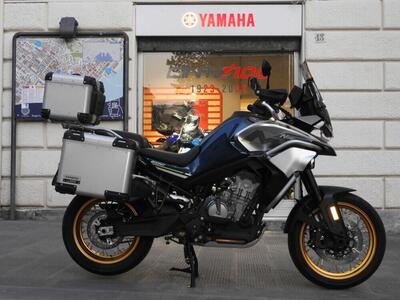 CFMOTO 800MT Touring (2022 - 26) usata