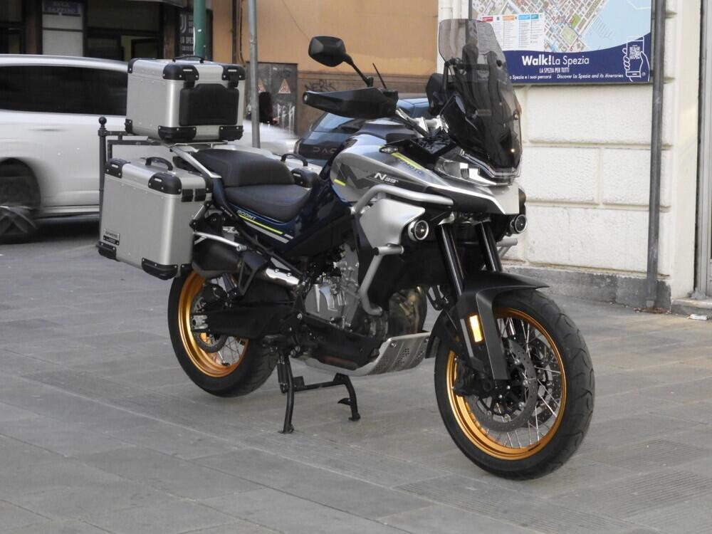 CFMOTO 800MT Touring (2022 - 26) (2)