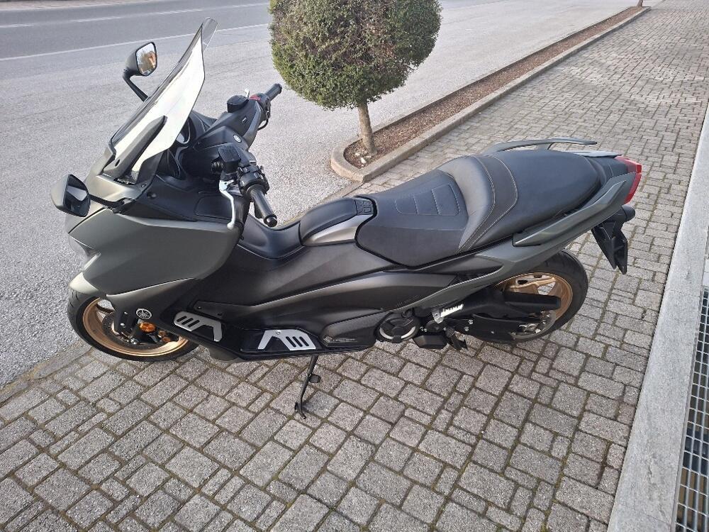 Yamaha T-Max 560 Tech Max (2020) (4)