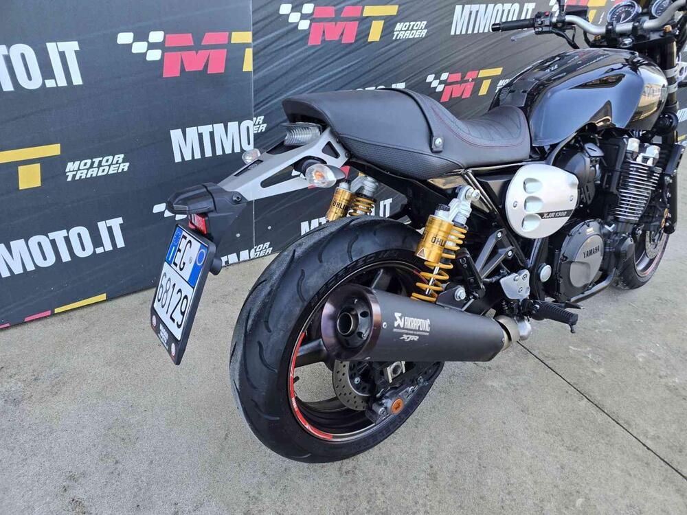 Yamaha XJR 1300 (2015 - 17) (5)