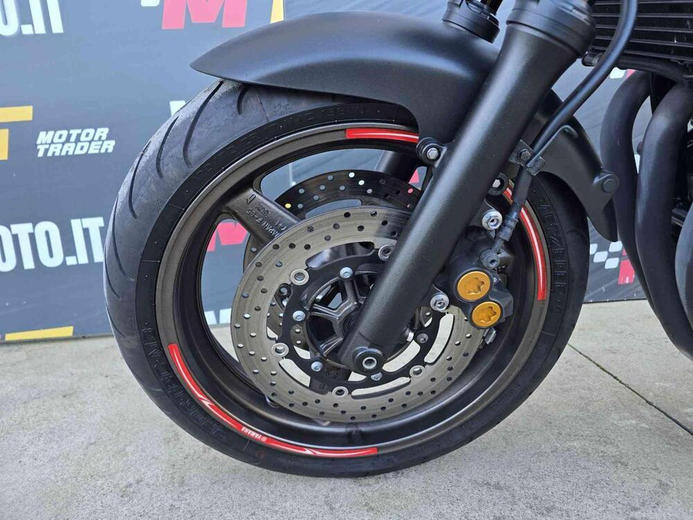 Yamaha XJR 1300 (2015 - 17) (10)