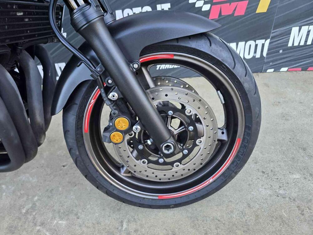 Yamaha XJR 1300 (2015 - 17) (11)