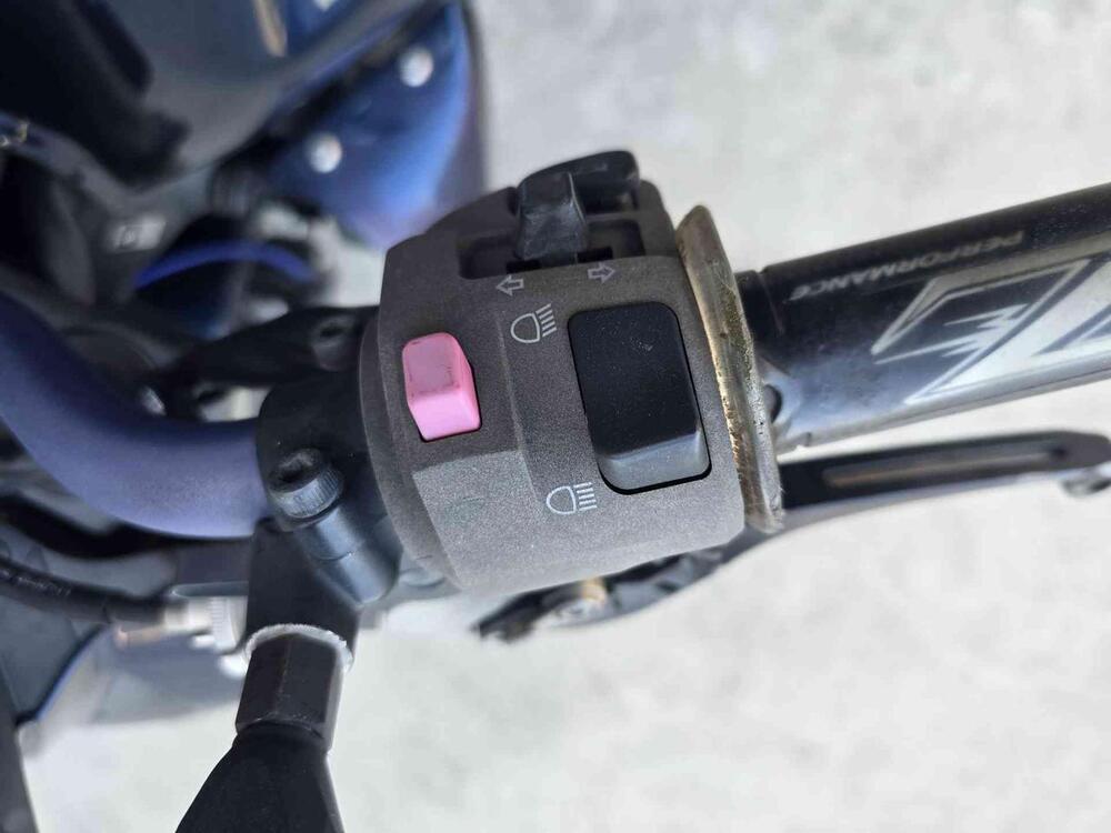 Kawasaki Z 750 (2007 - 14) (10)